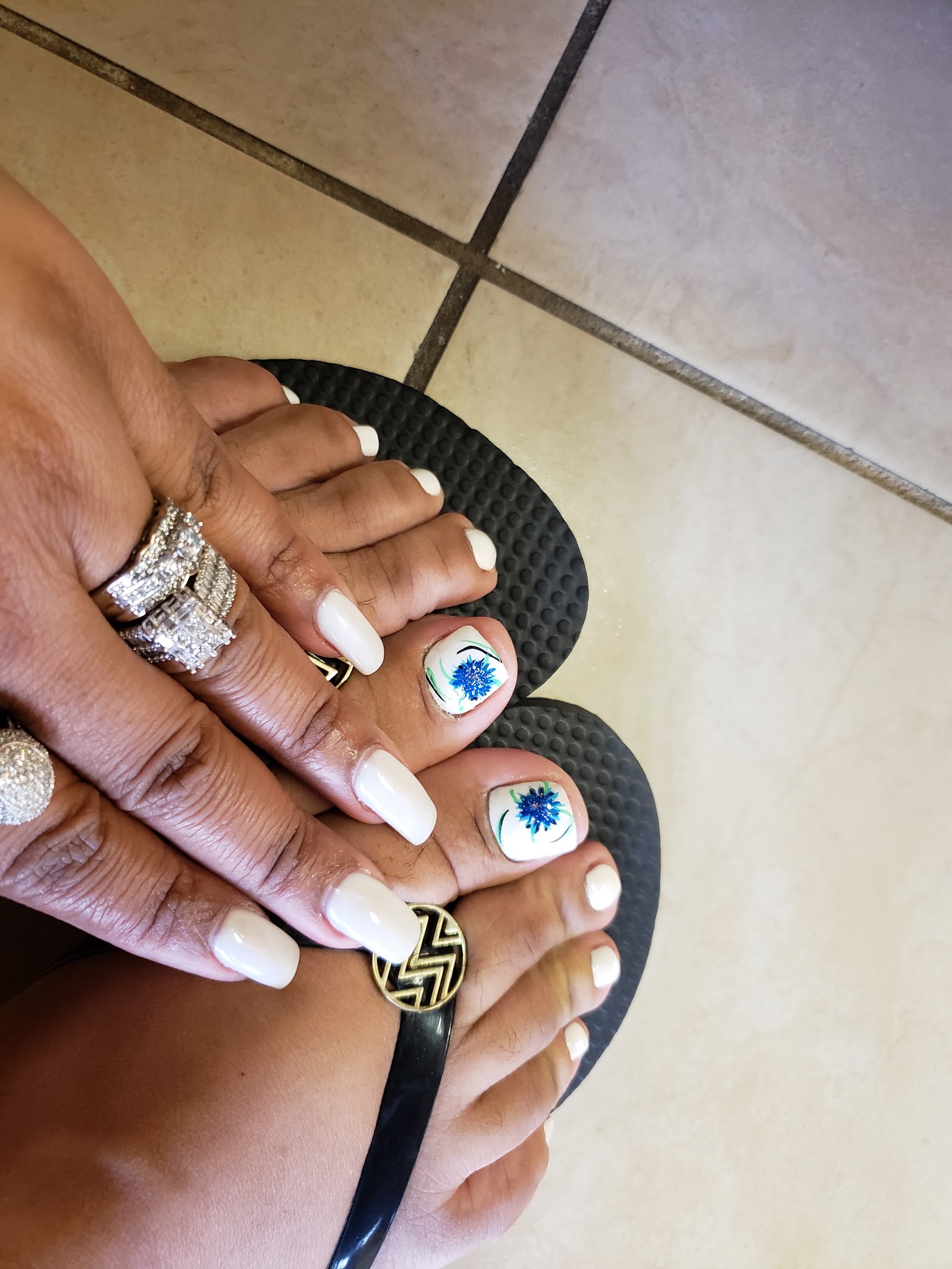 Nail Studio nail photo 2